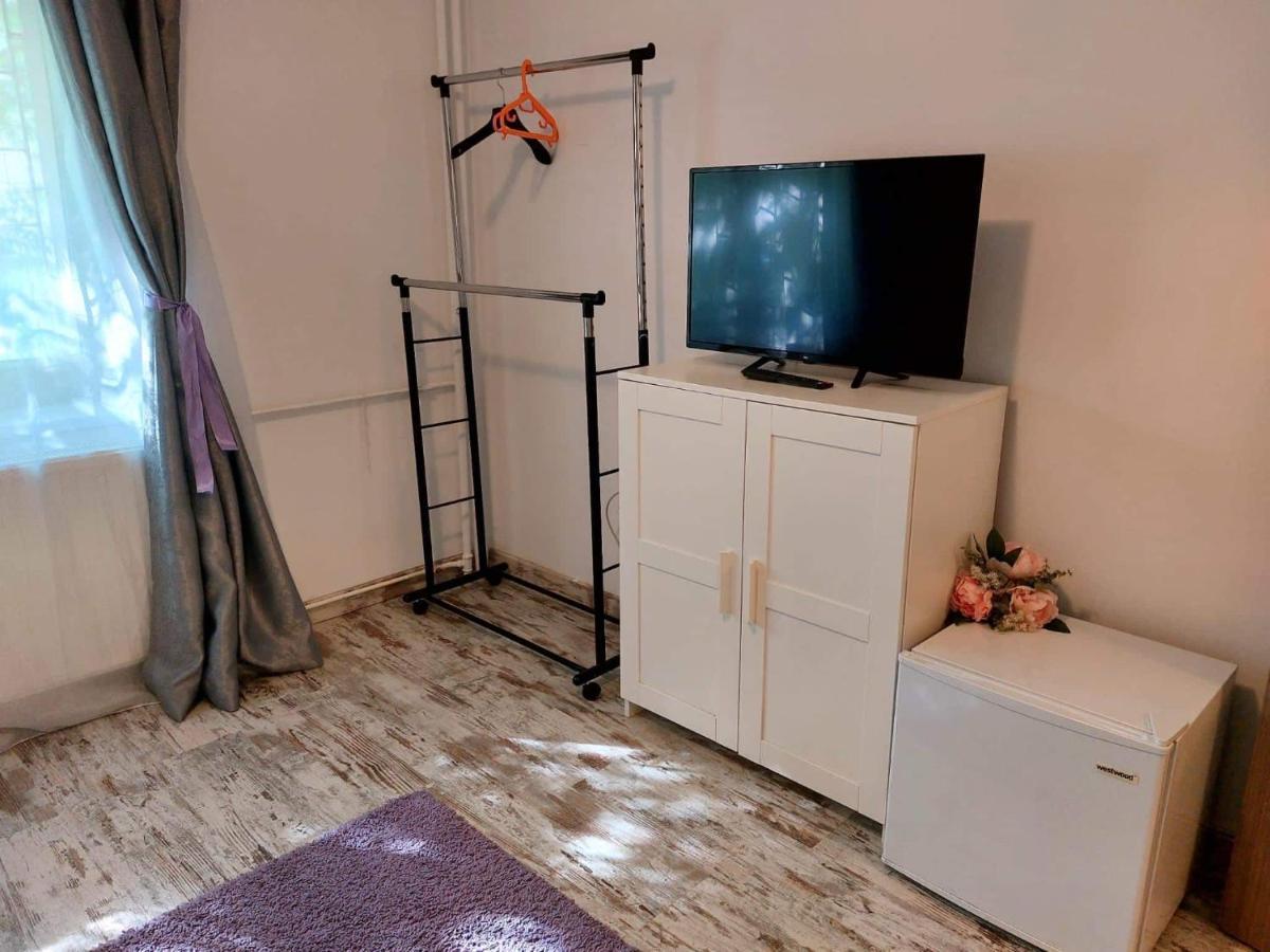 Huge 3 Room Apartament In City Center! Бухарест Экстерьер фото